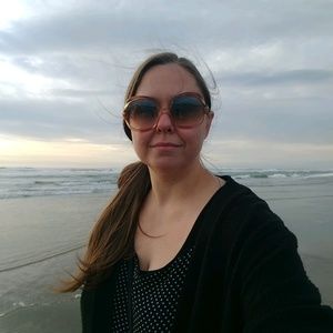 Meet your Posher, Misty